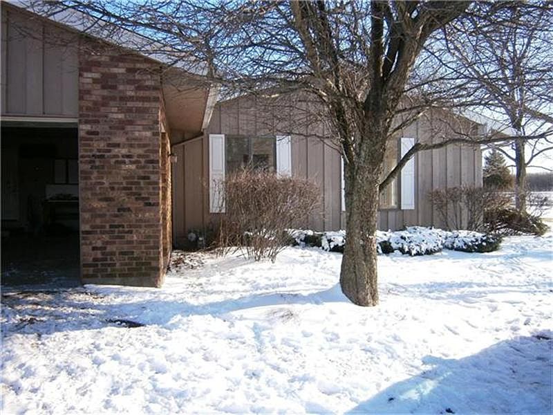 2nd image of 26563 W Country Estates Rd