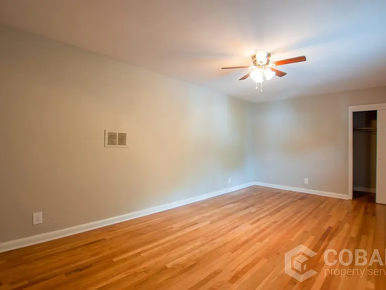 773 Greenwood Ave NE #10 — Photo 8