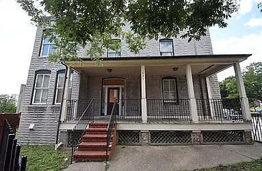 1031 E Monument St #7 — Photo 14