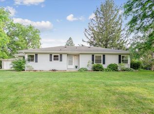 1006 W 16th St, Cedar Falls, IA 50613