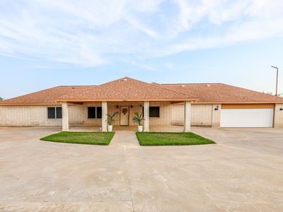 1847 Mangana Hein Rd, Laredo, TX, 78046