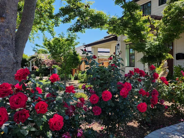 (undisclosed Address), Palo Alto, CA 94303