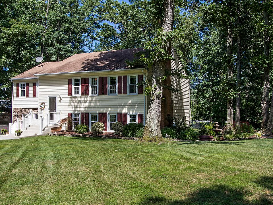 1st image of 12551 Lindy Ln