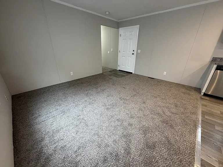 38000 Le Chateau Blvd #961 — Photo 3