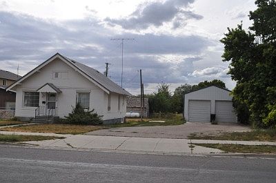 1st image of 130 S Main St