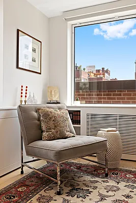 Sold by Compass | media 23