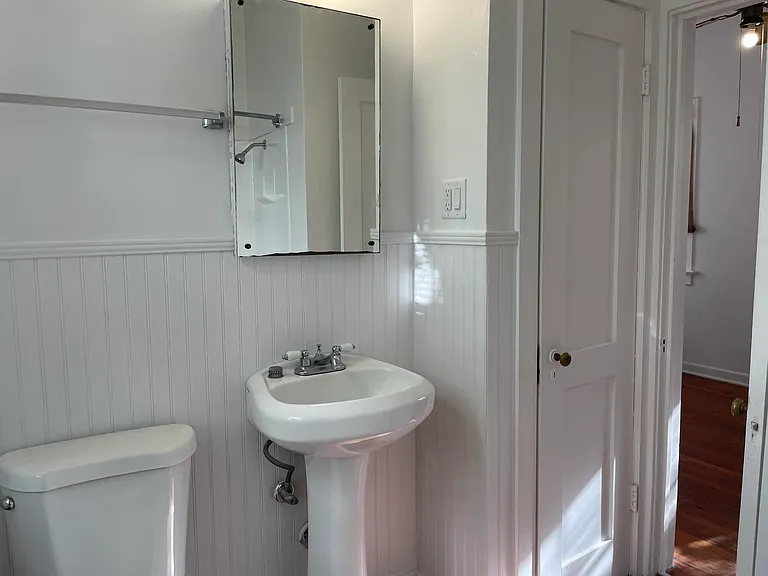 150 Australian Ave — Photo 13