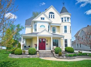 278 W Main St, Bellevue, OH 44811
