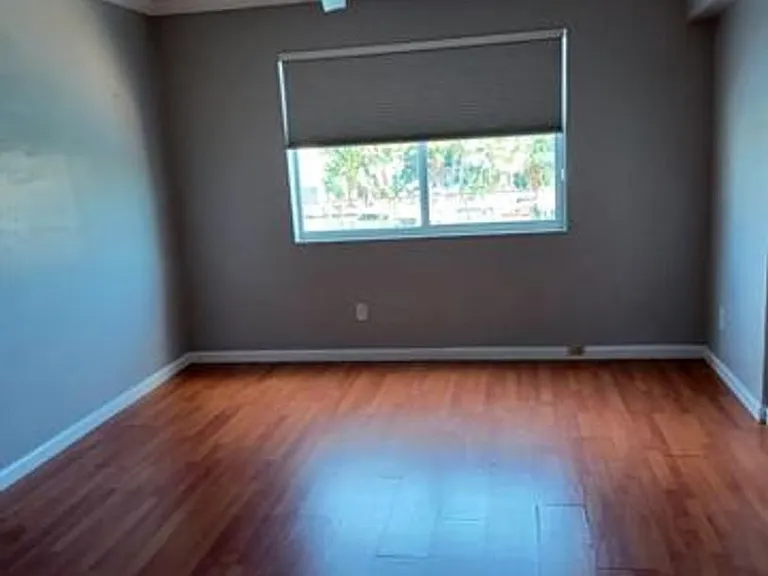 8001 N Crespi Blvd #CU-2C — Photo 14