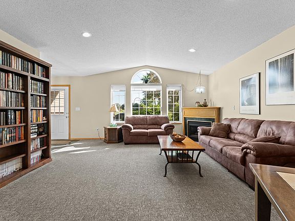 4th image of 4937 31st Ave NW