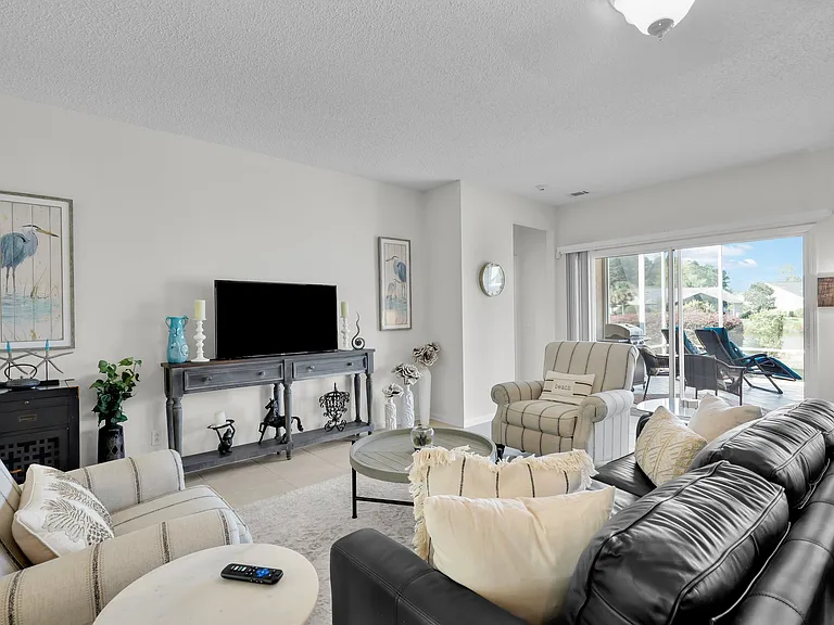 33 Star Flower Dr — Photo 11