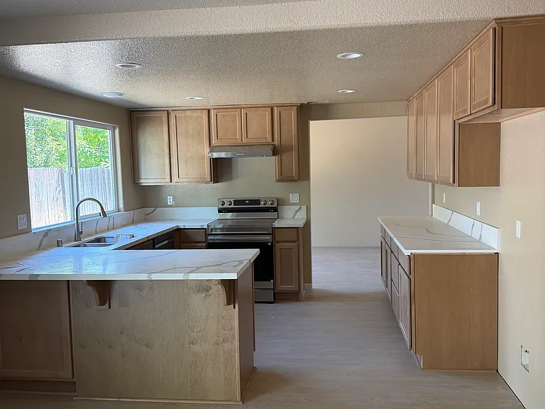7895 McLin Way — Photo 7