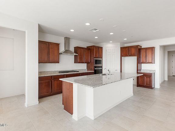 4th image of 13803 W CALLE DE BACA --
