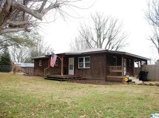 5105 Greenbriar Rd NE, Fort Payne, AL 35967