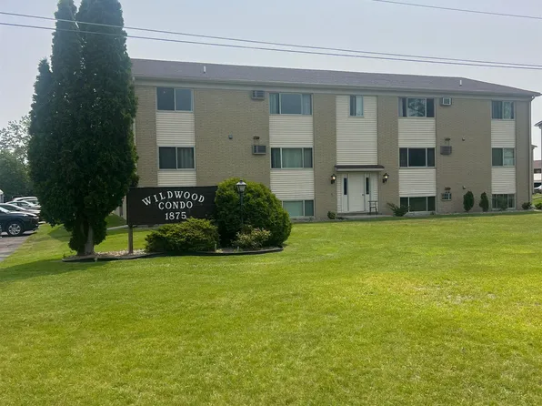 1875 Michigan Ave APT D3, Marysville, MI 48040