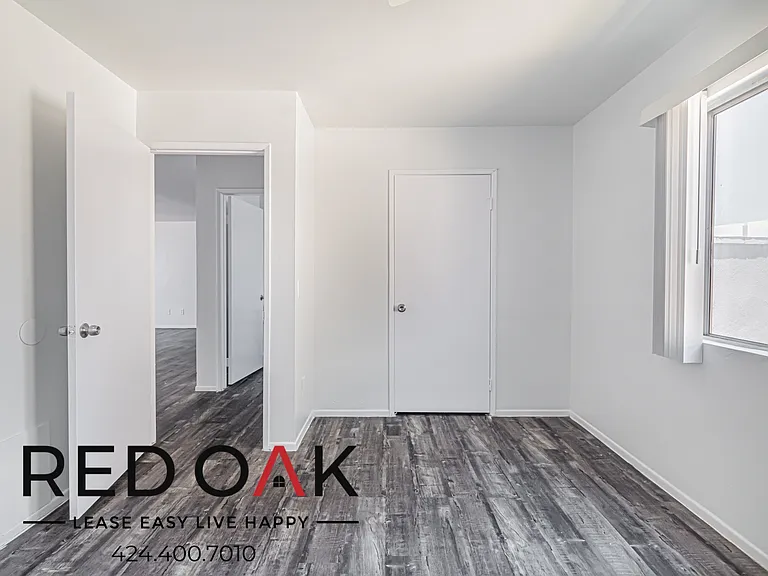 337 Stepney St #4 — Photo 14