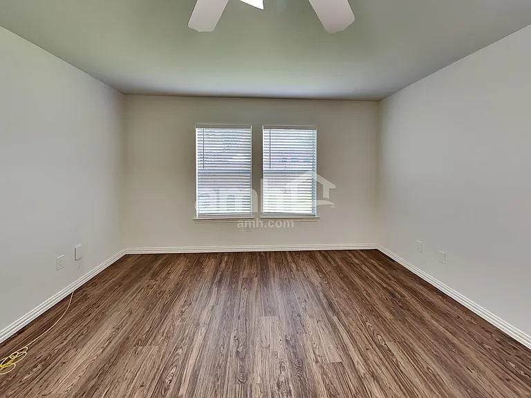 26949 Carriage Manor Ln — Photo 12