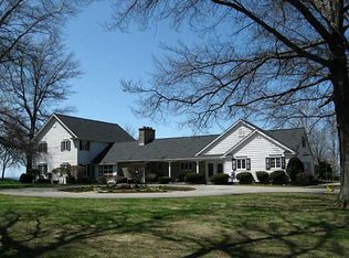 402 Wilkins Rd, Erie, PA 16505