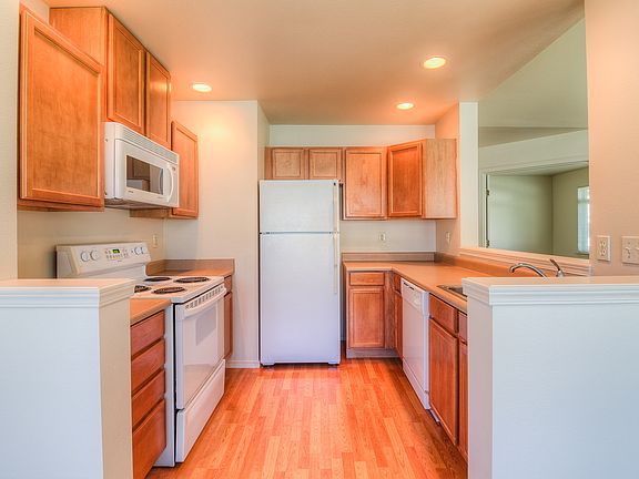 single story kitchen