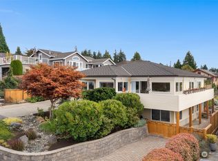736 Laurel St, Edmonds, WA 98020