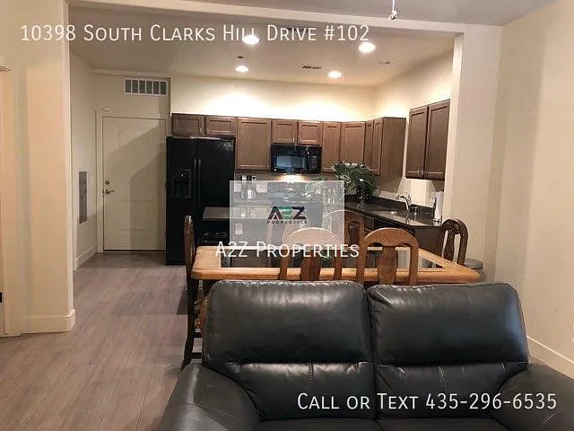 10398 S Clarks Hill Dr #102 — Photo 7