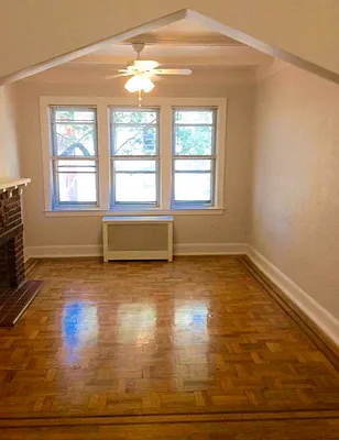 Rented by RealTegrity NY LLC | media 3
