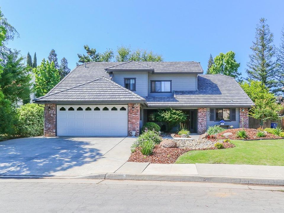2nd image of 1633 E Ryan Ln
