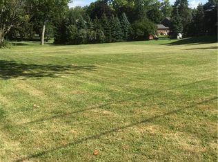 1432 Seneca Creek Rd, Buffalo, NY 14224