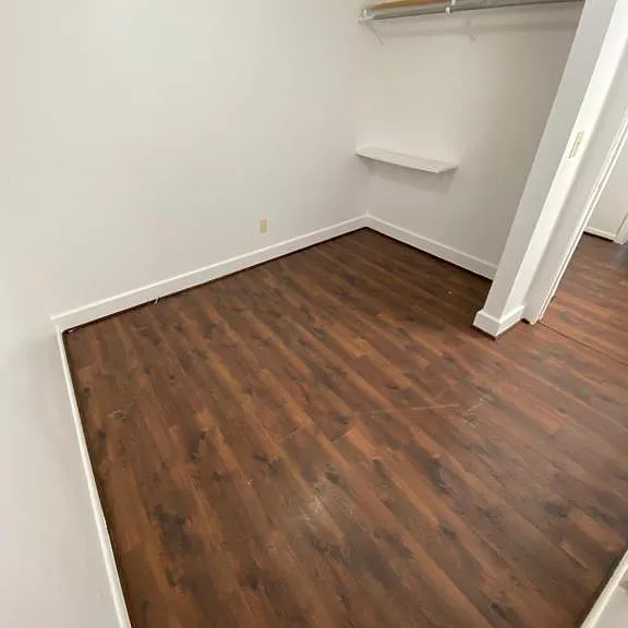 4916 S Wayne Rd #1 — Photo 3
