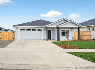 3735 Carlin Dr, Medford, OR