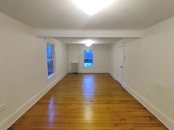 3rd image of 292 Cedar St