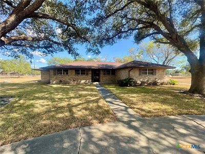 105 Adkins Rd, Refugio, TX, 78377