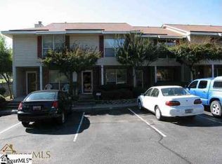 102 Cheshire Rd, Mauldin, SC 29662