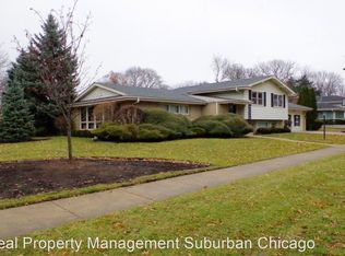 1330 Bonita Dr, Park Ridge, IL 60068
