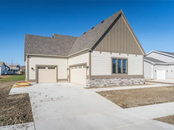 207 SW 16th St, Ankeny, IA 50023