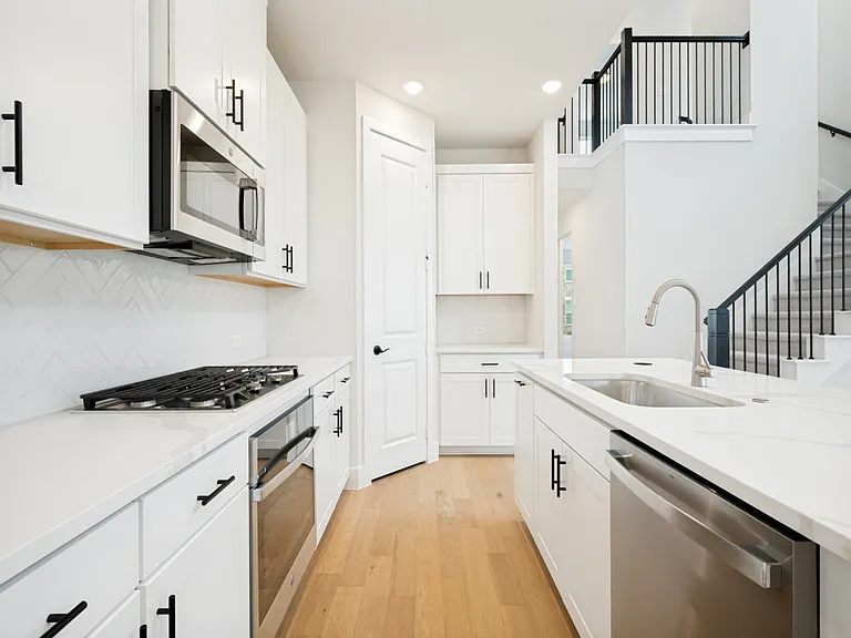 7221 Confetti St — Photo 17
