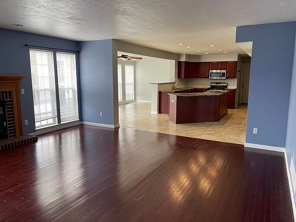4th image of 4736 Belmont Ct