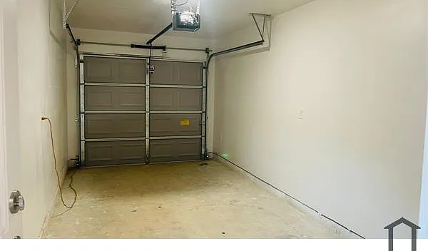 3 bed, $1,850 — Photo 2