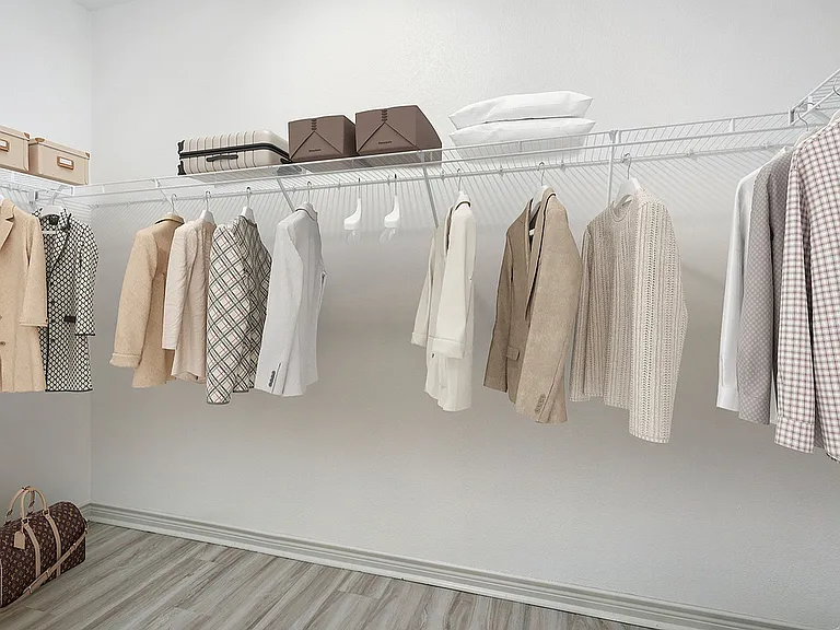 2x2 1240 sqft B2 - Primary Closet