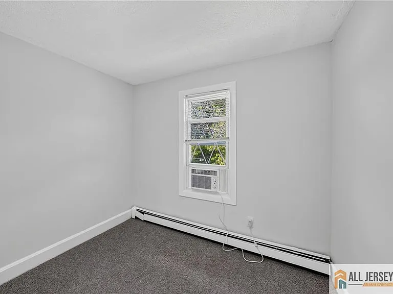 125 White Horse Ave — Photo 10