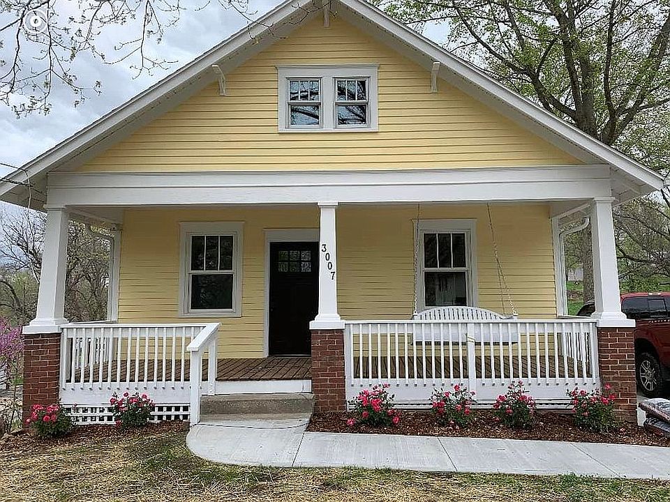 1st image of 3007 S 28th St