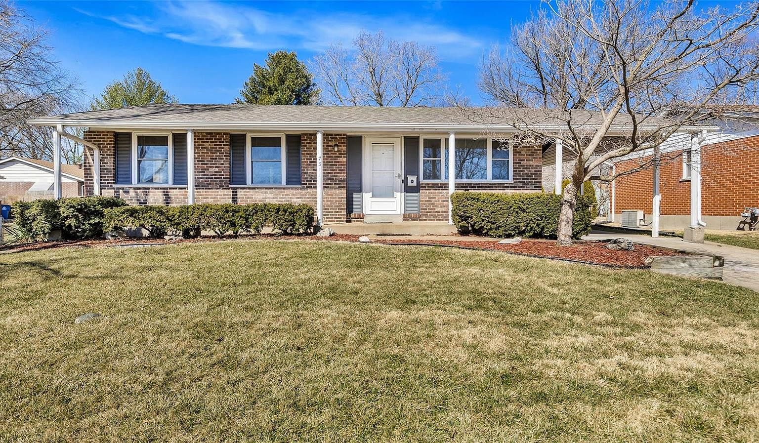 7311 Naples Dr, Hazelwood, MO 63042 | Zillow