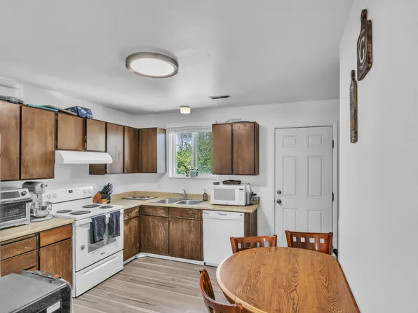 Conley Cottage, 1039 N 150 W #1045, Orem, UT 84057