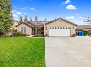 431 W Prospect Ave, Exeter, CA 93221
