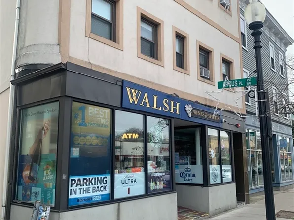 392 Washington St APT 4, Brighton, MA 02135