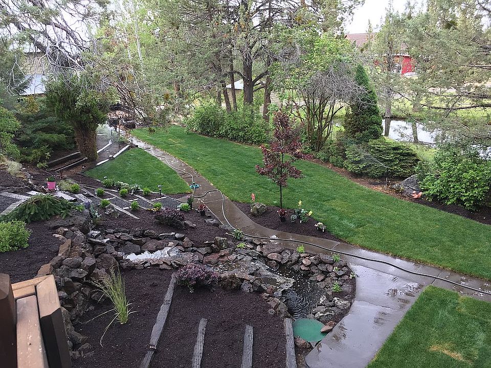 1st image of 65161 Smokey Butte Dr