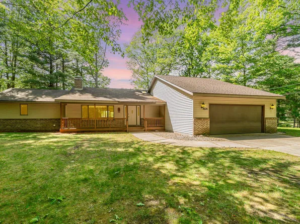 4620 Poplar Dr, Beaverton, MI 48612