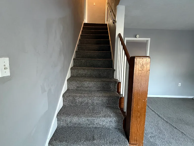 1806 Rose St — Photo 6