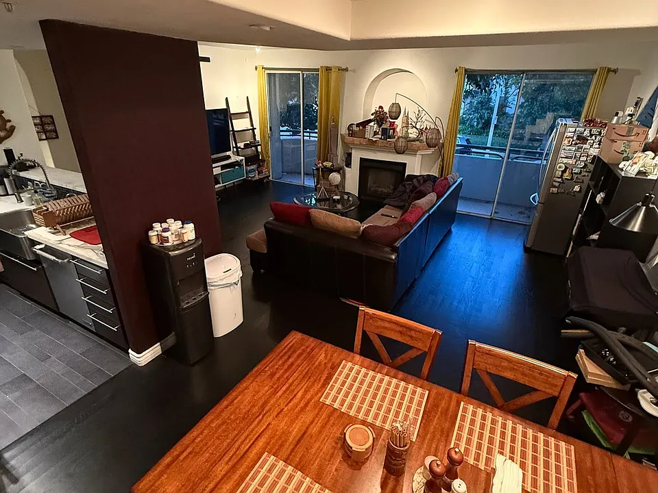 1351 N Curson Ave #201