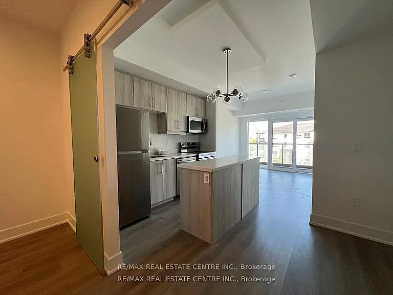 575 Conklin Rd #403 — Photo 3